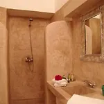 Riad Paula